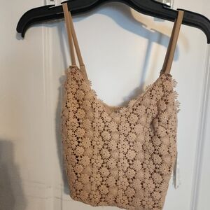 NWT. No Boundaries juniors size S crochet tank top.